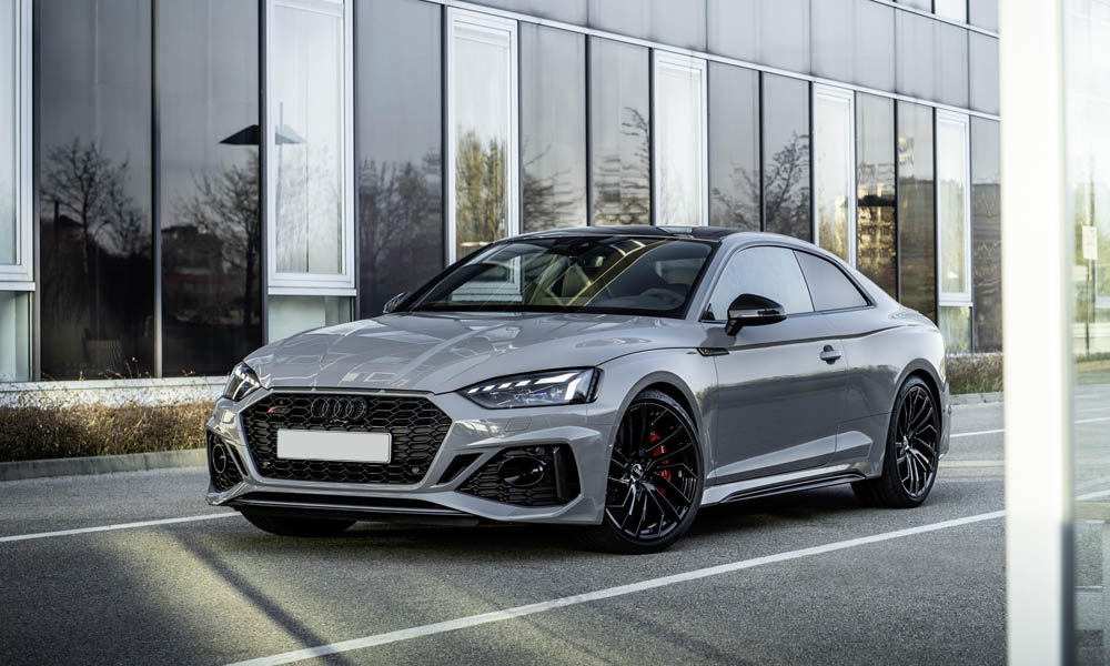 Audi rs5 Coupe чёрная